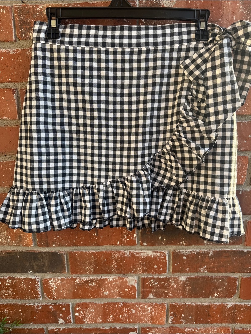 Stylish Gingham Checkered Wrap Mini Skirt with Ruffles - Picture 3 of 11
